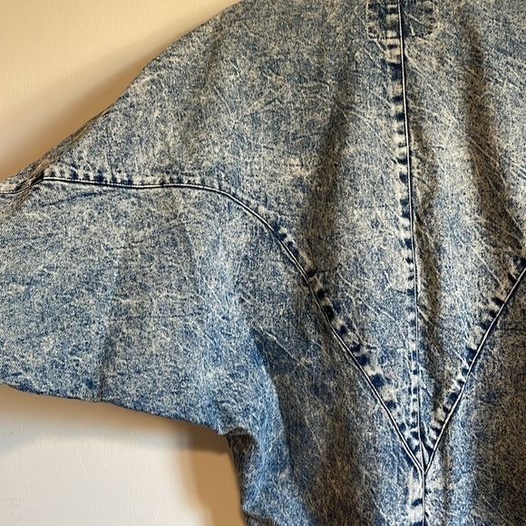 Retro Jean Jacket Stonewash Denim Minimalist SM Blue Casual 80s Chore Coat - Picture 8 of 16